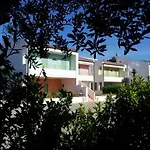 Aparthotel Pitagora 3*