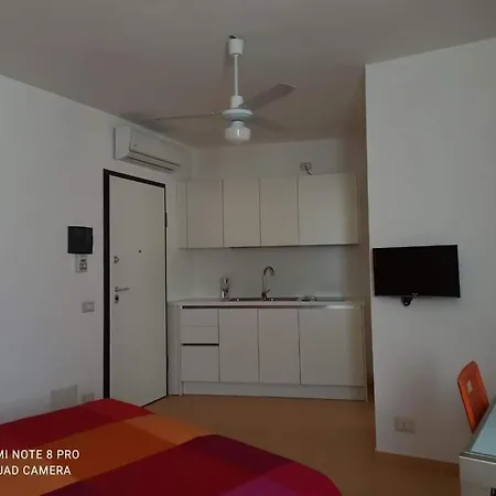 Pitagora Aparthotel *