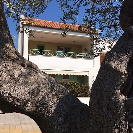 Aparthotel Pitagora *