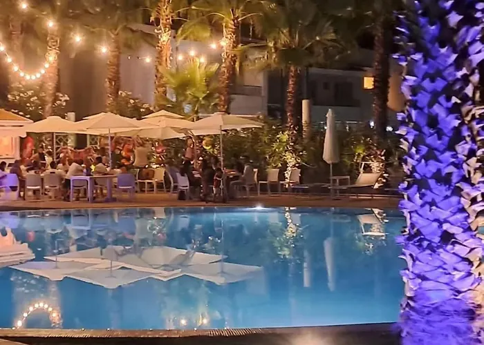 Pitagora Residence Aparthotel 3*