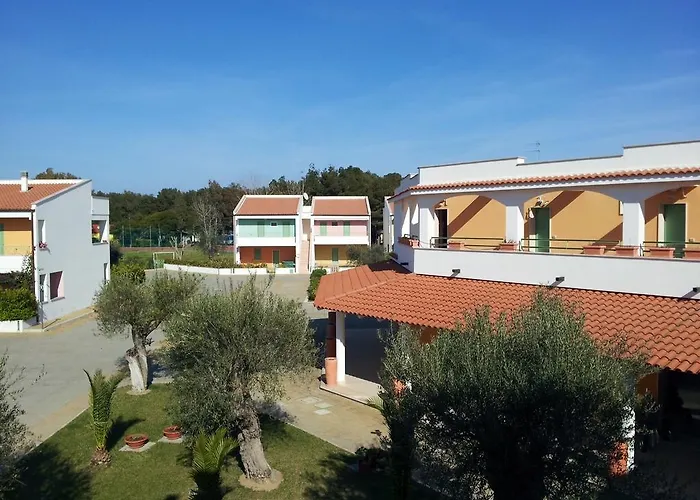 Pitagora Aparthotel 3*